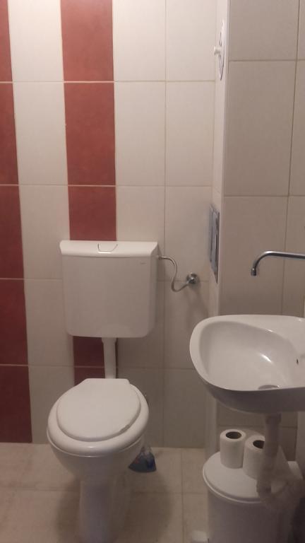 Gjokoapo Hotel Ochryda Zewnętrze zdjęcie